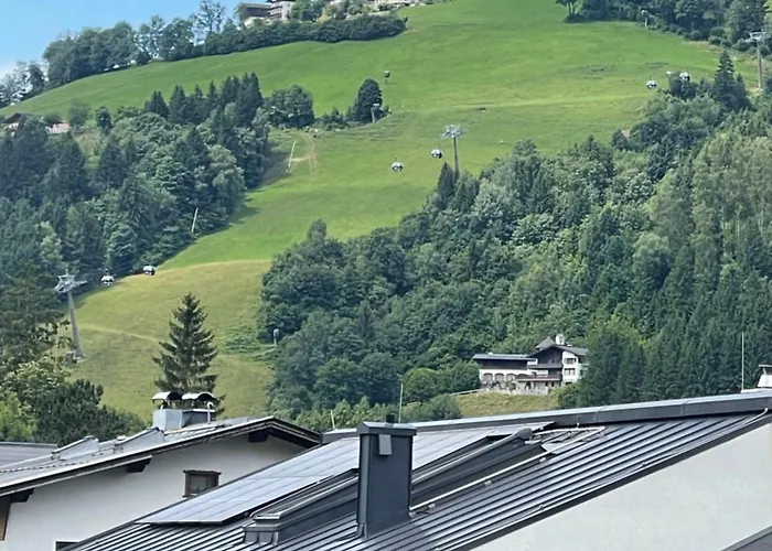 Yulia Domek alpejski Zell am See